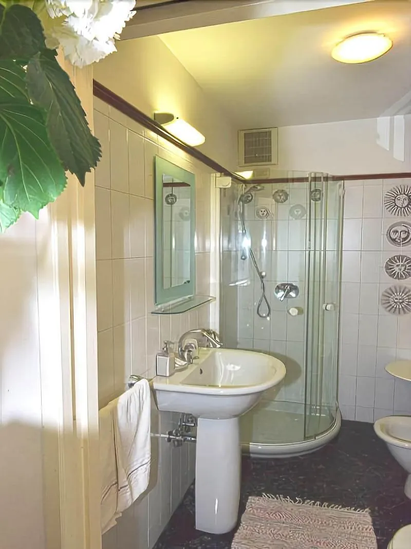 B&B Casa Baseggio Venice 2*,  Italy